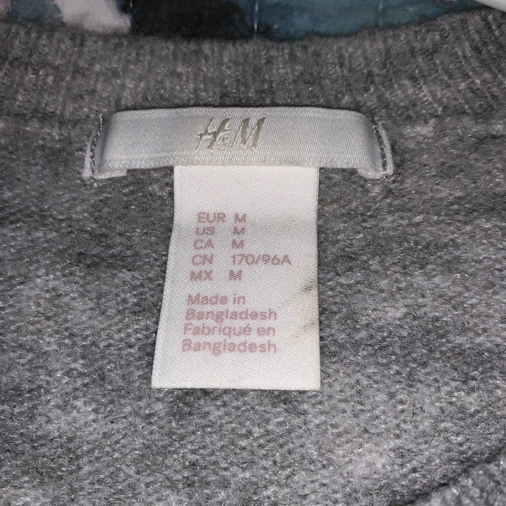 GRAY SWEATER - Picture 2 of 2